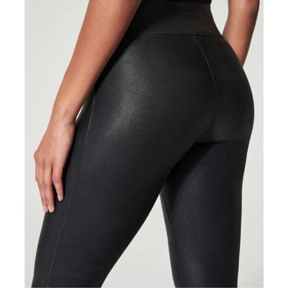 Spanx Faux Leather Black Legging 2437 Shapewear Size Medium - Picture 3 of 12